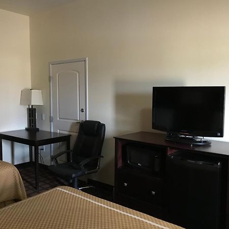 Executive Inn And Suites Pittsburg Экстерьер фото