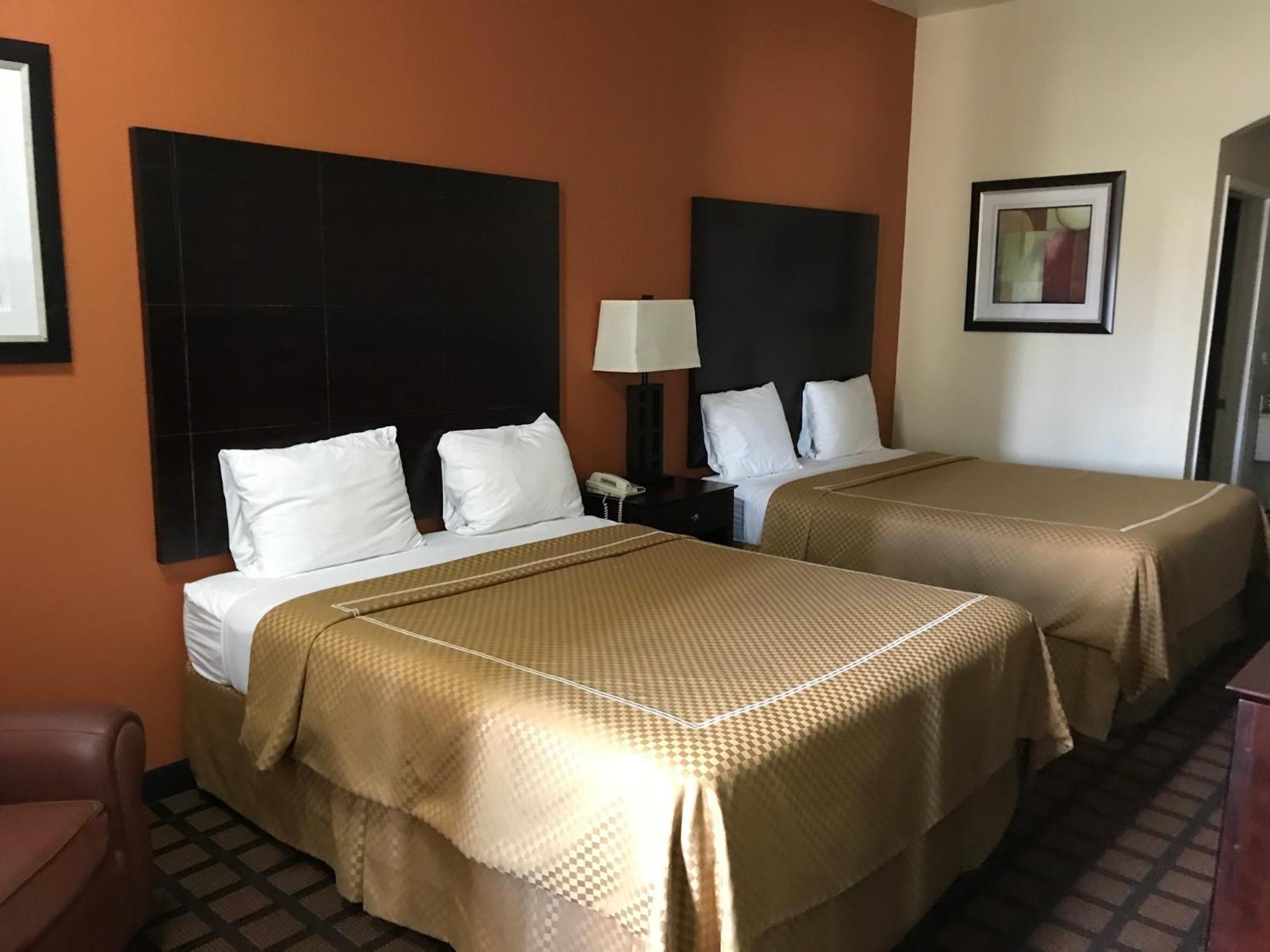 Executive Inn And Suites Pittsburg Экстерьер фото
