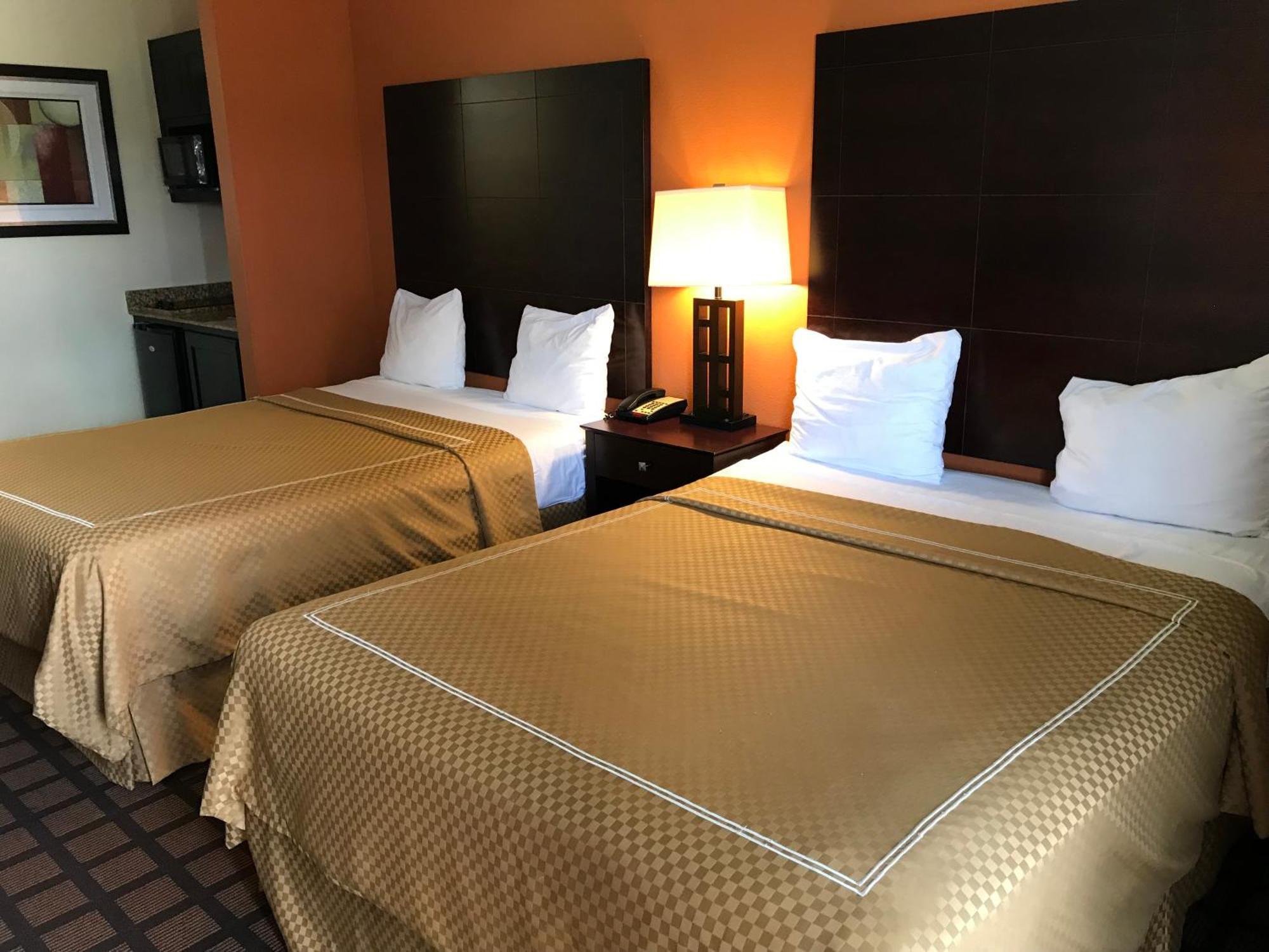 Executive Inn And Suites Pittsburg Экстерьер фото