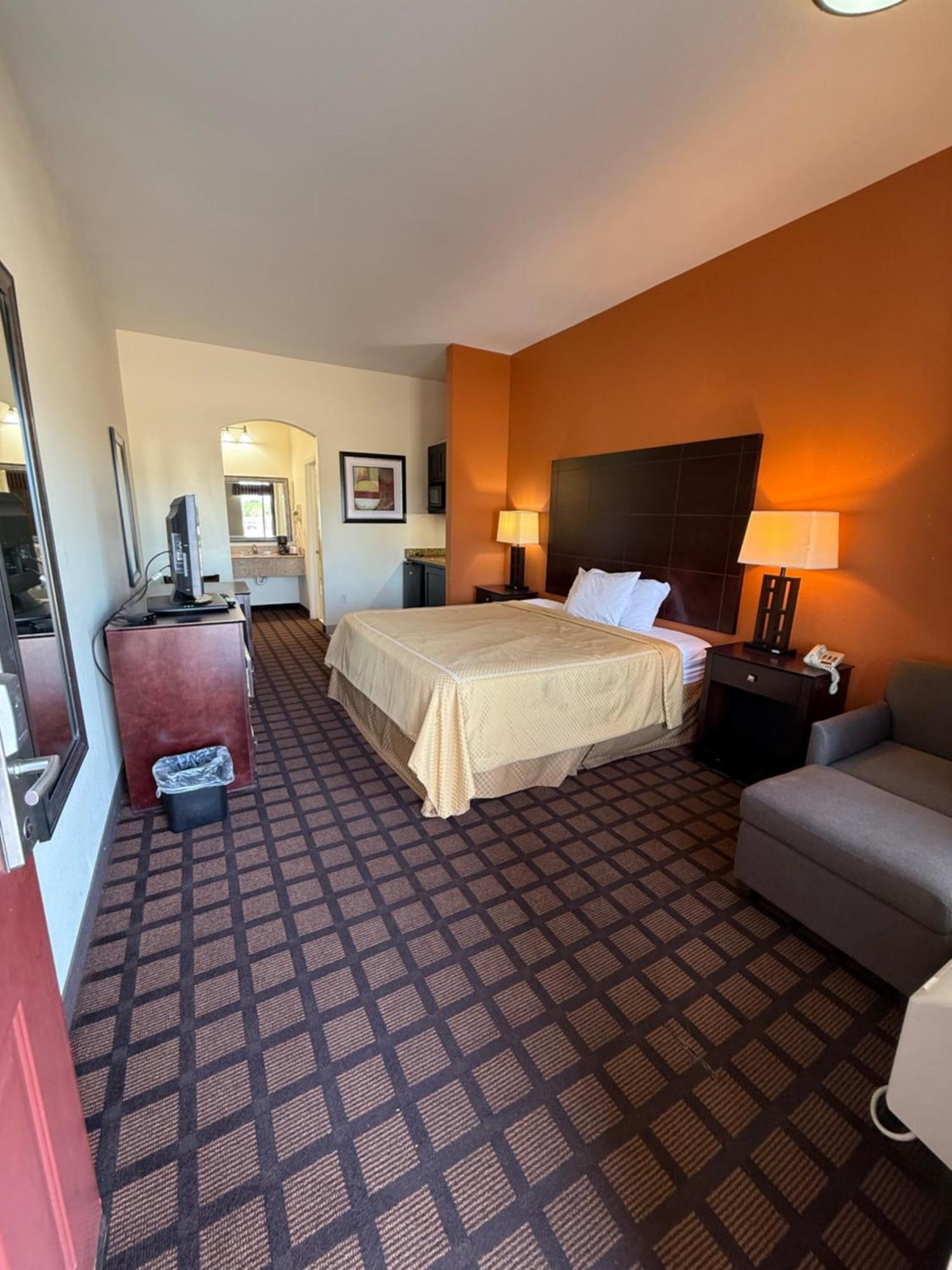Executive Inn And Suites Pittsburg Экстерьер фото